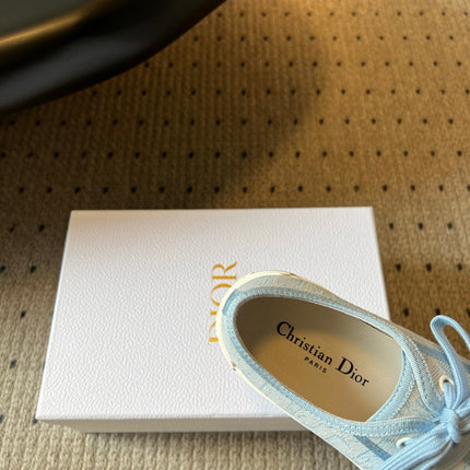 DIOR 26S LOW-TOP SNEAKER 50MM IN LIGHT BLUE OBLIQUE EMBROIDERED CANVAS