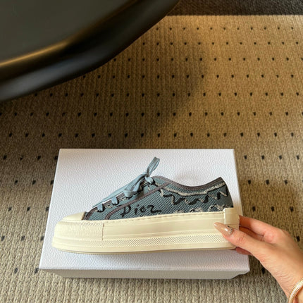DIOR 26S LOW-TOP SNEAKER 50MM IN BLUE OBLIQUE EMBROIDERED CANVAS