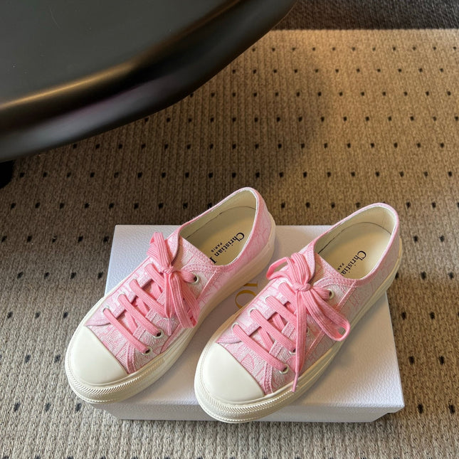 DIOR 26S LOW-TOP SNEAKER 50MM IN LIGHT PINK OBLIQUE EMBROIDERED CANVAS