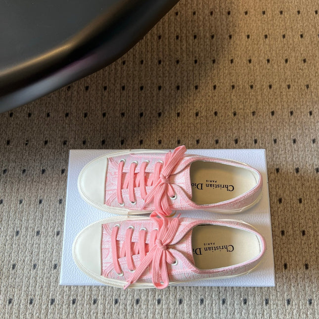 DIOR 26S LOW-TOP SNEAKER 50MM IN LIGHT PINK OBLIQUE EMBROIDERED CANVAS