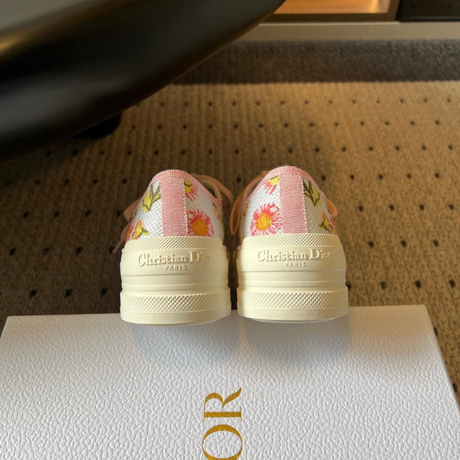 DIOR 26S LOW-TOP SNEAKER 50MM IN WHITE AND PINK EMBROIDERED CANVAS