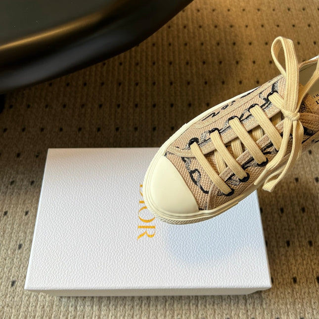 DIOR 26S LOW-TOP SNEAKER 35MM IN DARK BEIGE EMBROIDERED CANVAS