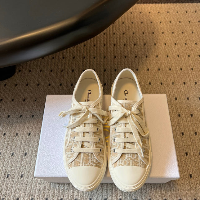 DIOR 26S LOW-TOP SNEAKER 35MM IN BEIGE OBLIQUE EMBROIDERED CANVAS