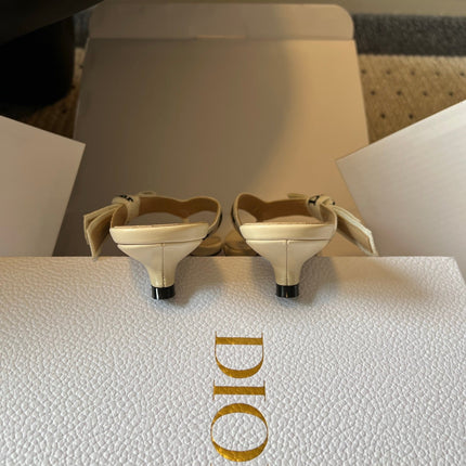 DIOR 26S HIGH-HEEL THONG SANDAL 35MM IN BEIGE EMBROIDERED CANVAS AND CALFSKIN