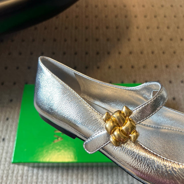 BOTTEGA VENETA 26S MARY JANE FLATS IN SILVER LAMBSKIN WITH GOLD HARDWARE
