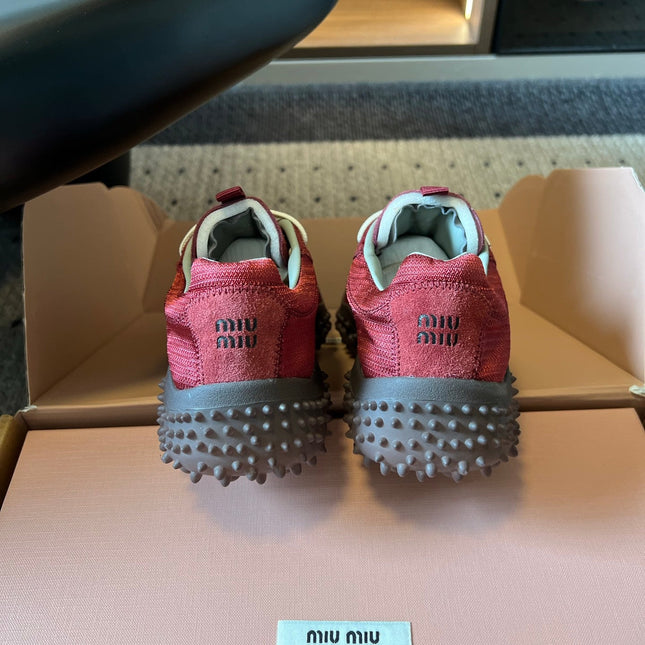 MIUMIU 26S SNEAKERS IN DARK RED SUEDE
