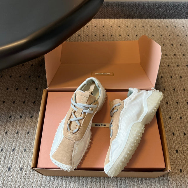 MIUMIU 26S SNEAKERS IN WHITE FABRIC AND BROWN SUEDE