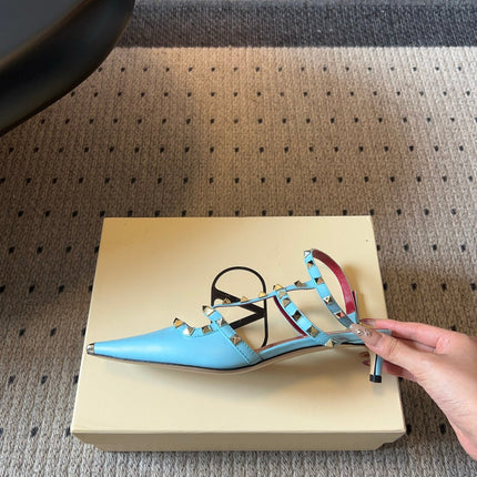 VALENTINO 26S ROCKSTUD HIGH HEELS 40 MM IN LIGHT BLUE CALFSKIN