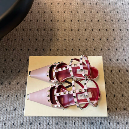 VALENTINO 26S ROCKSTUD HIGH HEELS 40 MM IN NUDE PINK CALFSKIN