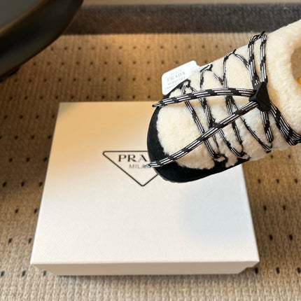 PRADA 26S WOVEN MULES IN IVORY WOOL AND BLACK SUEDE