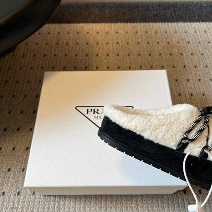 PRADA 26S WOVEN MULES IN IVORY WOOL AND BLACK SUEDE