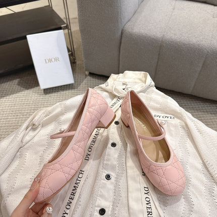 DIOR 26S MARY JANE PUMPS IN LIGHT PINK LAMBSKIN PEARL-ADORNED STRAP
