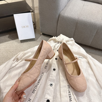 DIOR 26S MARY JANE PUMPS IN NUDE LAMBSKIN PEARL-ADORNED STRAP