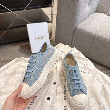 DIOR 26S SNEAKERS IN SKY BLUE OBLIQUE EMBROIDERED MESH