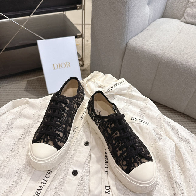 DIOR 26S SNEAKERS IN BLACK OBLIQUE EMBROIDERED MESH