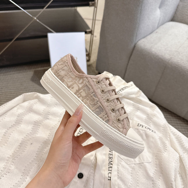 DIOR 26S SNEAKERS IN BEIGE OBLIQUE EMBROIDERED MESH
