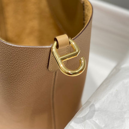HERMES 25S IN THE LOOP 18 IN LIGHT CARAMEL CALFSKIN SILVER HARDWARE