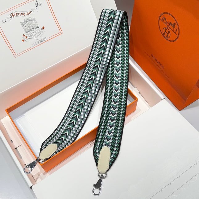 25S HERMES BAG STRAP BLACK AND GREEN PATTERN 85 IN CANVAS SILVER HARDWARE