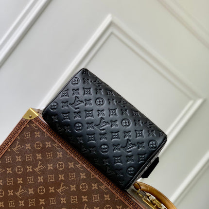 DOPP KIT 28 IN BLACK MONOGRAM SHADOW
