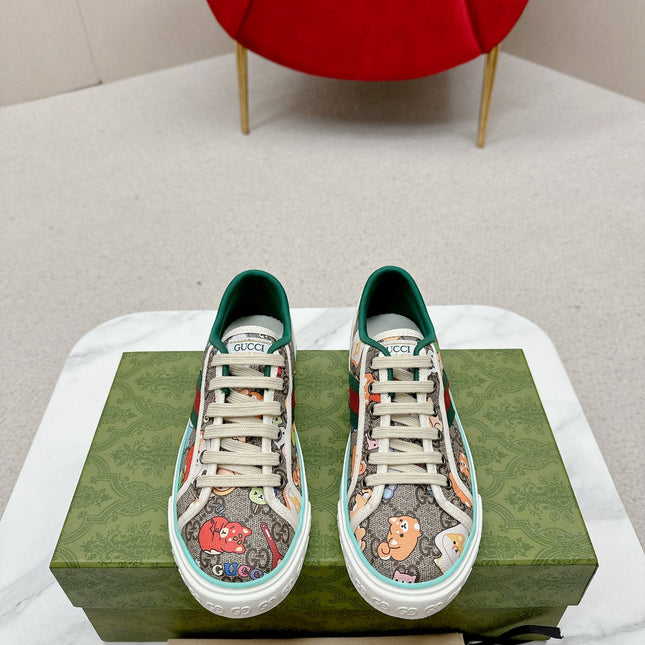 GUCCI 26S LOW TOP SNEAKERS IN MULTICOLOR CANVAS STYLE 24
