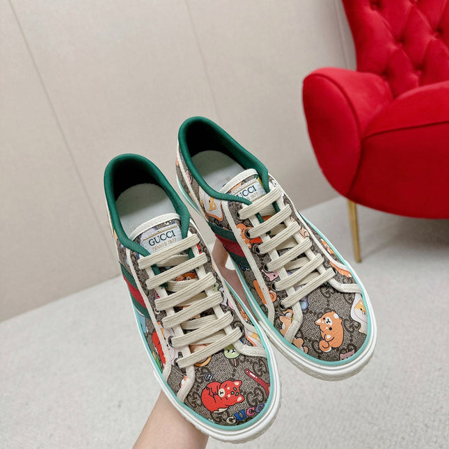 GUCCI 26S LOW TOP SNEAKERS IN MULTICOLOR CANVAS STYLE 24