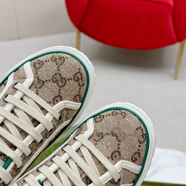 GUCCI 26S LOW TOP SNEAKERS IN BEIGE EBONY CANVAS STYLE 15