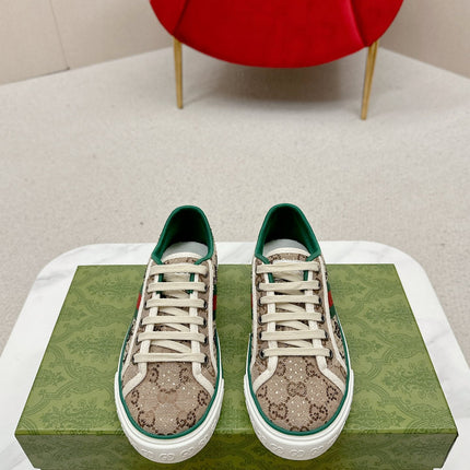 GUCCI 26S LOW TOP SNEAKERS IN BEIGE EBONY CANVAS STYLE 15