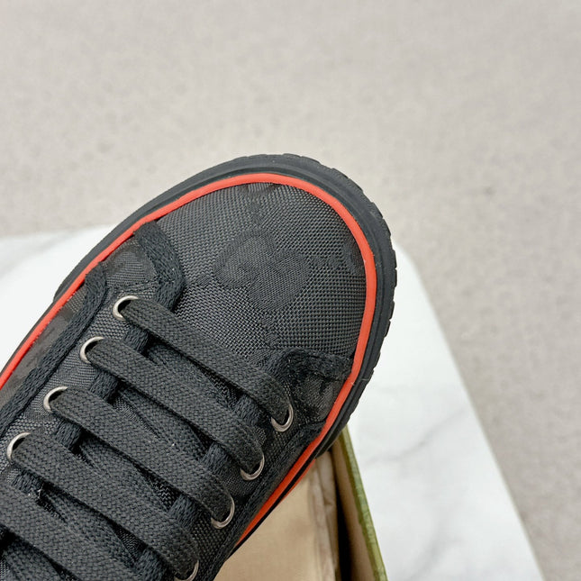 GUCCI 26S LOW TOP SNEAKERS IN BLACK CANVAS STYLE 22