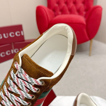 GUCCI 26S LOW TOP SNEAKERS IN CARAMEL BROWN SUEDE STYLE 05