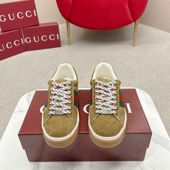 GUCCI 26S LOW TOP SNEAKERS IN OLIVE BROWN SUEDE STYLE 04