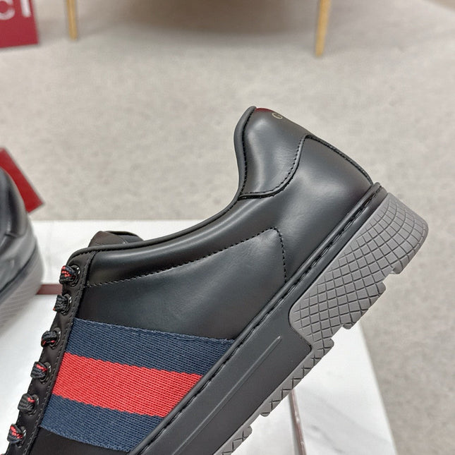 GUCCI 26S LOW TOP SNEAKERS IN BLACK CALFSKIN STYLE 03