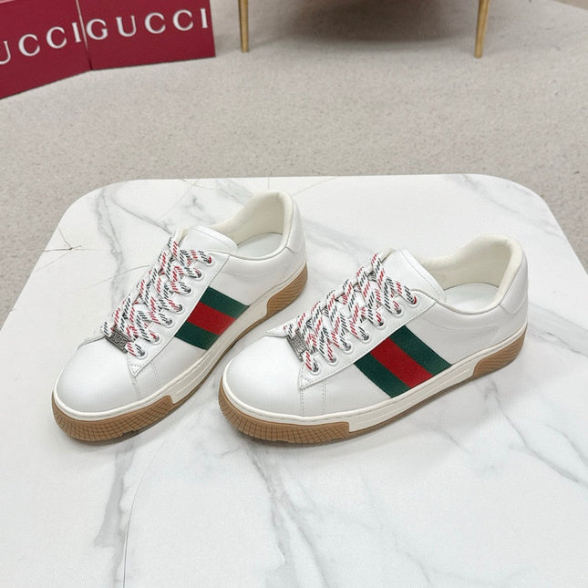 GUCCI 26S LOW TOP SNEAKERS IN WHITE CALFSKIN STYLE 02