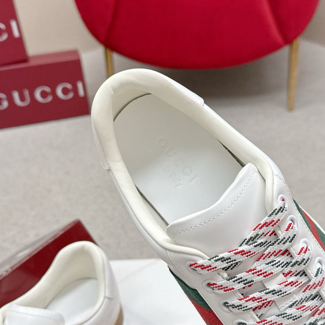 GUCCI 26S LOW TOP SNEAKERS IN WHITE CALFSKIN STYLE 02