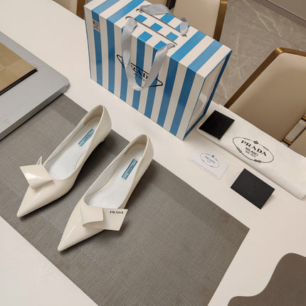 PRADA 26S POINTED TOE PUMPS 45MM IN IVORY WHITE CALFSKIN