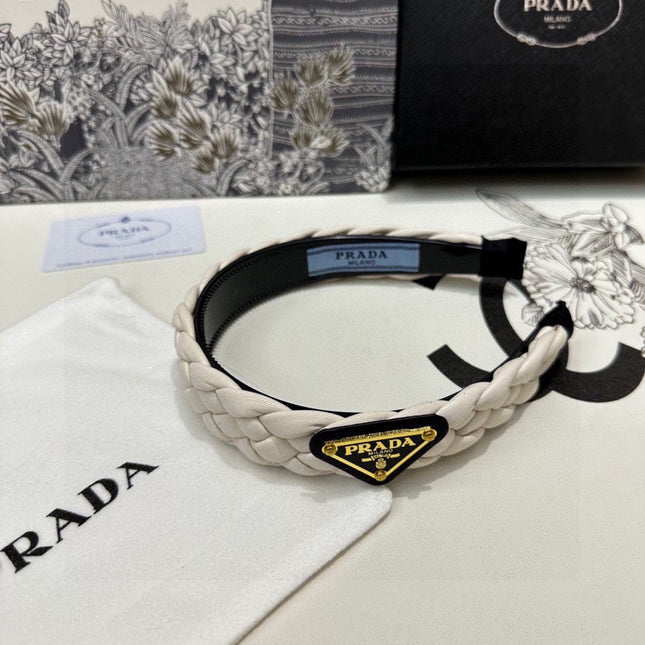 BRAIDED HAIRBAND IN WHITE SOFT LAMBSKIN 432845