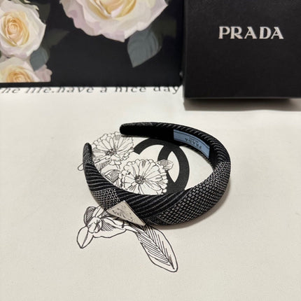 THICK HEADBAND IN BLACK MIX WHITE KNITTED FABRIC 432808
