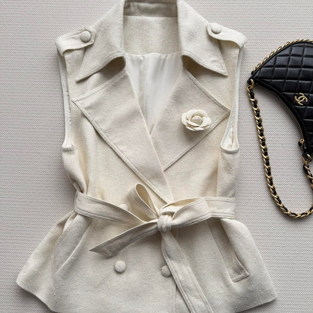 CHANEL 26S SLEEVELESS BLAZER 707