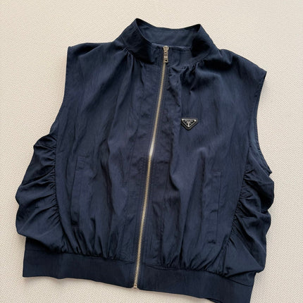 PRADA 26S SLEEVELESS ZIP-UP VEST 1094