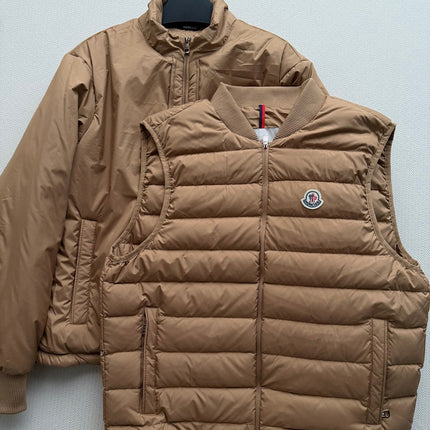 MONCLER 26S DOWN JACKET 781