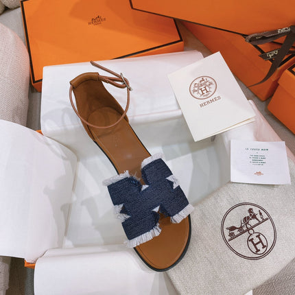 HM 26S SANTORINI SANDAL IN NAVY BLUE CALFSKIN AND FABRIC