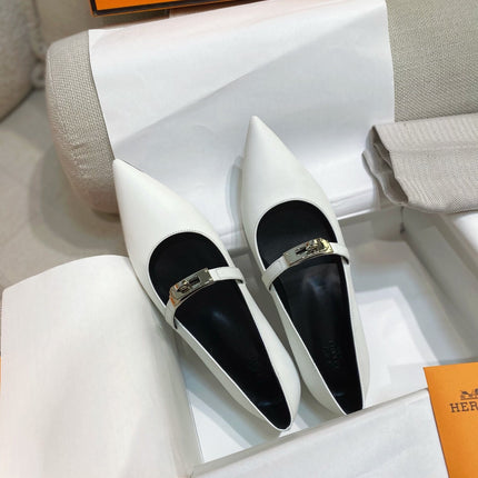 HM 26S KELLY BUCKLE MARY JANE POINTED FLATS IN CREAM WHITE CALFSKIN