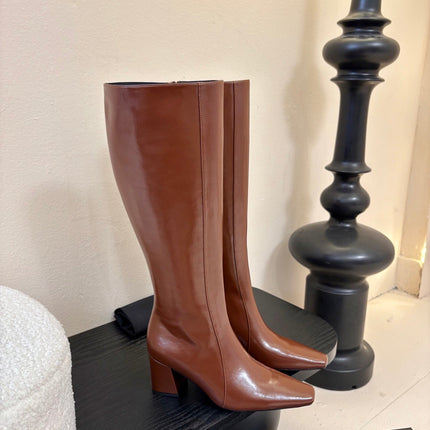 YSL 26S KNEE-HIGH HEELED BOOTS IN BROWN SHINY CALFSKIN