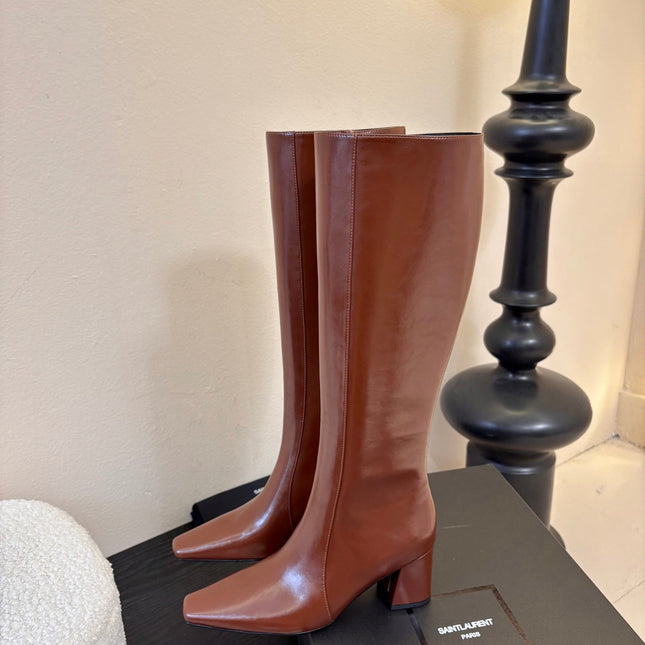 YSL 26S KNEE-HIGH HEELED BOOTS IN BROWN SHINY CALFSKIN