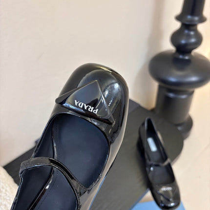 PRADA 26S BLOCK-HEEL MARY JANE IN BLACK PATENT CALFSKIN