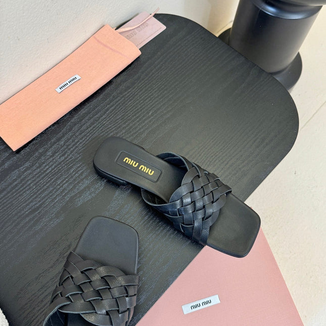 MIUMIU 26S IVETTE WOVEN SLIDE SANDALS IN BLACK CALFSKIN