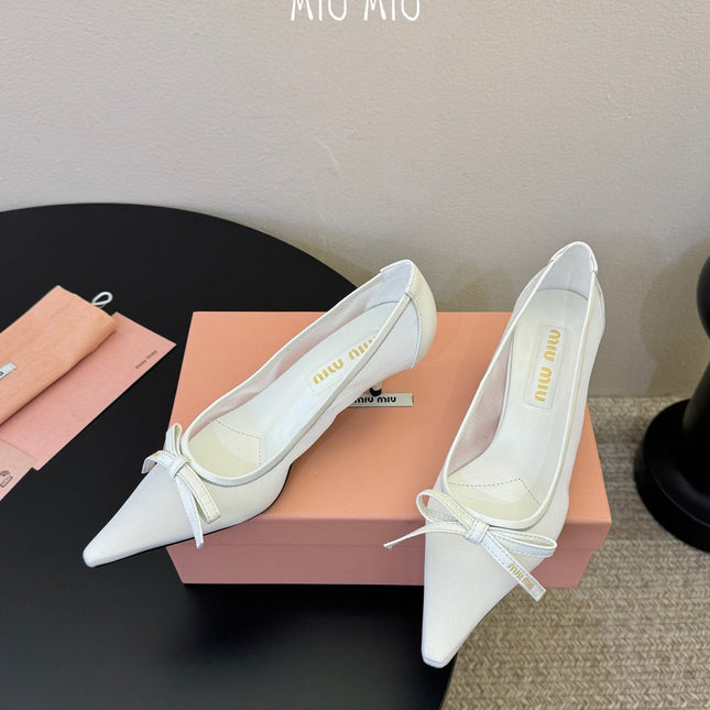 MIUMIU 26S HIGH-HEEL IN WHITE MESH AND LAMBSKIN WITH BOW
