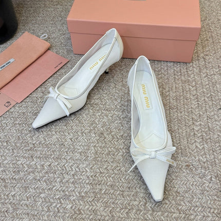 MIUMIU 26S HIGH-HEEL IN WHITE MESH AND LAMBSKIN WITH BOW