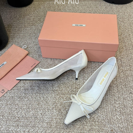 MIUMIU 26S HIGH-HEEL IN WHITE MESH AND LAMBSKIN WITH BOW