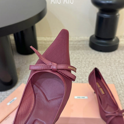 MIUMIU 26S HIGH-HEEL IN DARK RED MESH AND LAMBSKIN WITH BOW