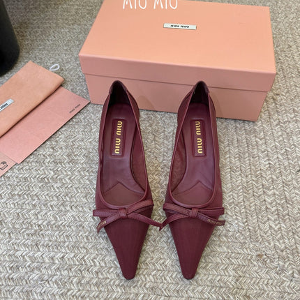 MIUMIU 26S HIGH-HEEL IN DARK RED MESH AND LAMBSKIN WITH BOW